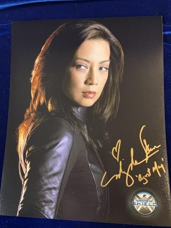 SIGNED Ming-Na Wen Agents of Shield Photo 8x10