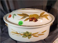 Royal Worchester Casserole Dish w/ lid ENGLAND