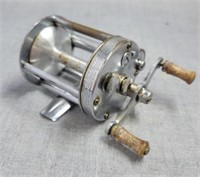 Vintage reel pflueger Akron  #1893L