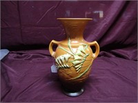 Vintage Roseville pottery vase. 127-12"