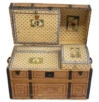 19THC. SARATOGA TRUNK WITH FULLY DEVELOPED