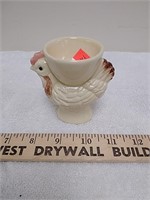 Hen egg cup vintage