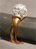 Crystal Capuchon Ring Gold Tone