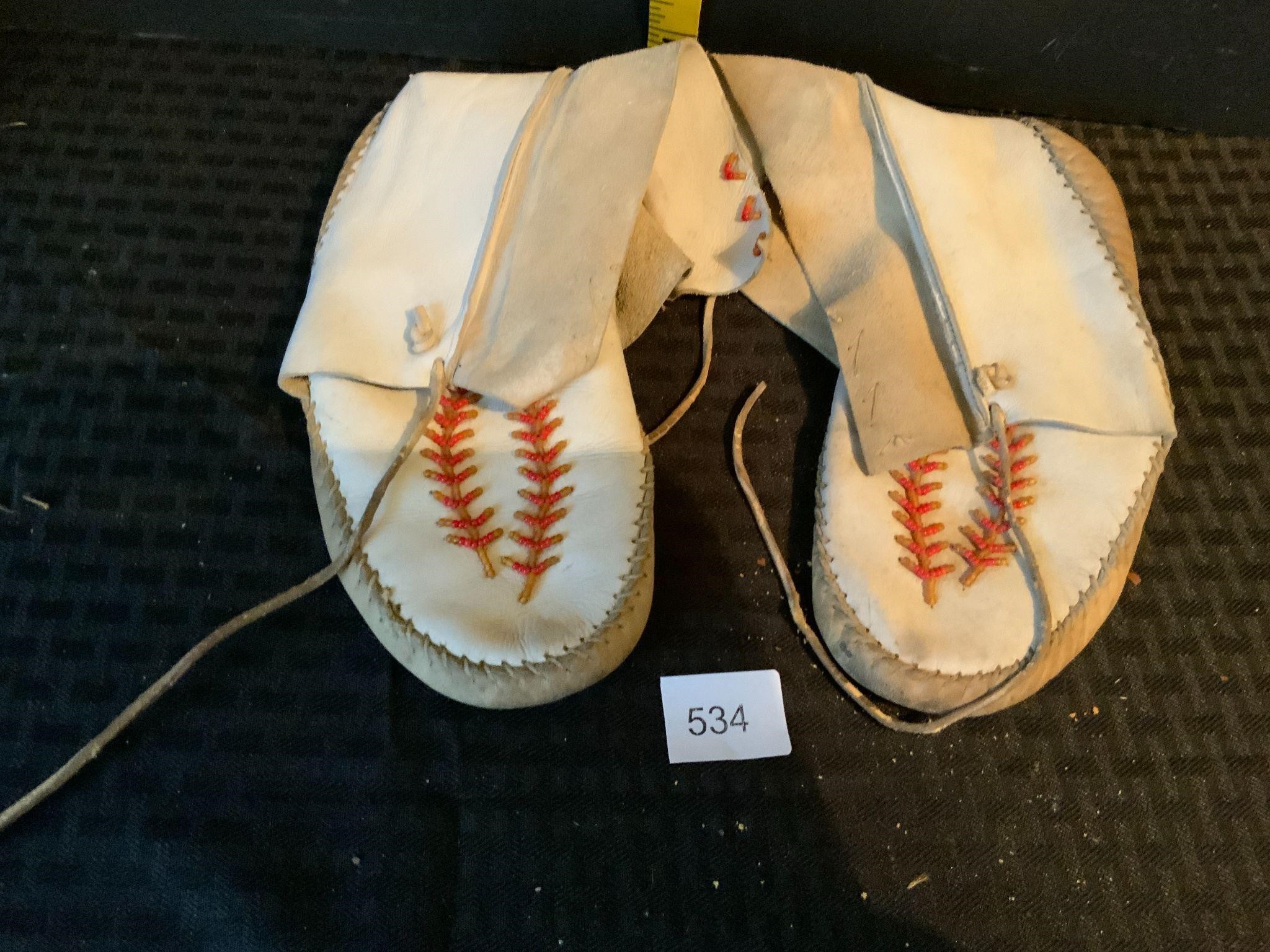 Guilmox Moccasins
