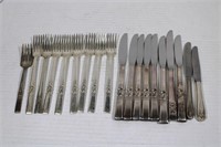 Silver & Stainless 19pcs Community Flatware