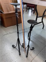 2 metal candle stands