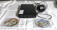 Wii Game Console w Cords 2 Games Powers On