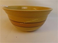 Pfaltzgraff Pottery Mixing Bowl - 10" Dia
