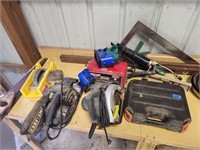 Saws, level, Square & other items seen in pics