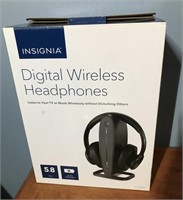 Insignia Digital Wireless Headphones