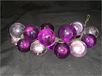 11 “ CLUSTER OF PURPLE & CLEAR ACRYLIC GRAPES