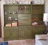 3 peice mcm green hutch desk