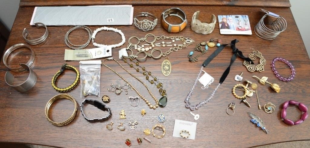 JEWELRY LOT