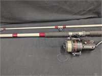 Shakespeare Alpha 570 Rod & Reel Fishing Pole