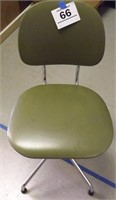 Vintage MCM Avocado Green Vinyl and Chrome Chair