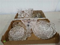 Two boxes decorative glass serving pieces,