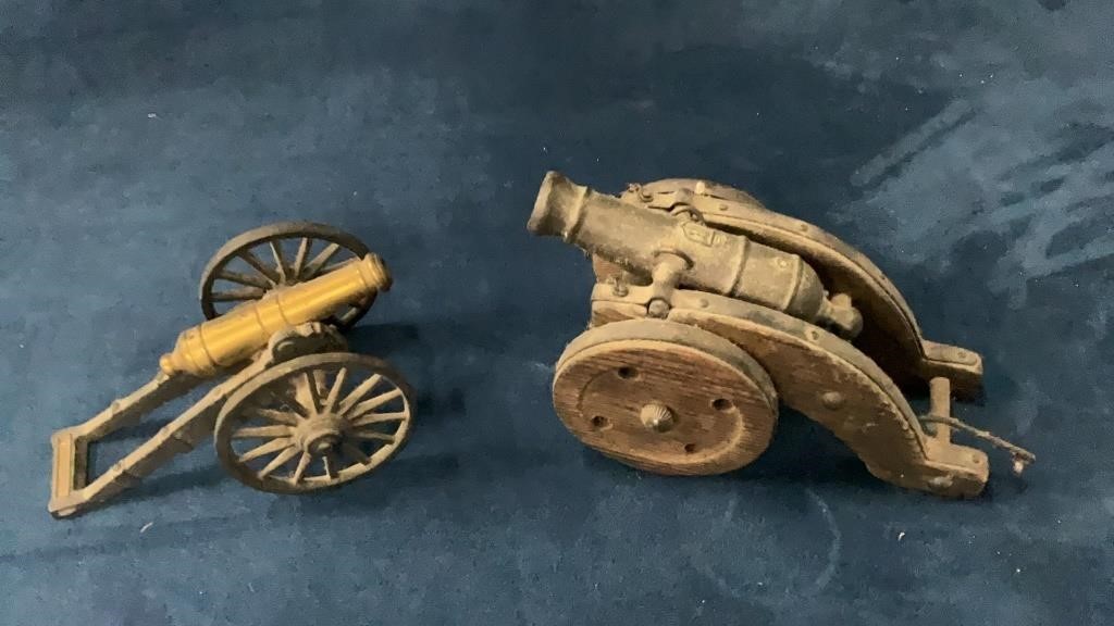 Desk top Cannons