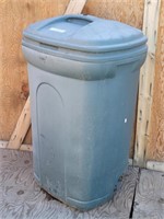 Outdoor Garbage Can w/ Lid 36" Tall