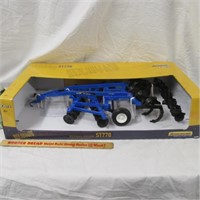 Ertl New Holland Ecolo-Tiger ST 770