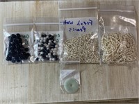 LOT OF MISC BEADS/ FRESHWATER PEARLS JADE STONE