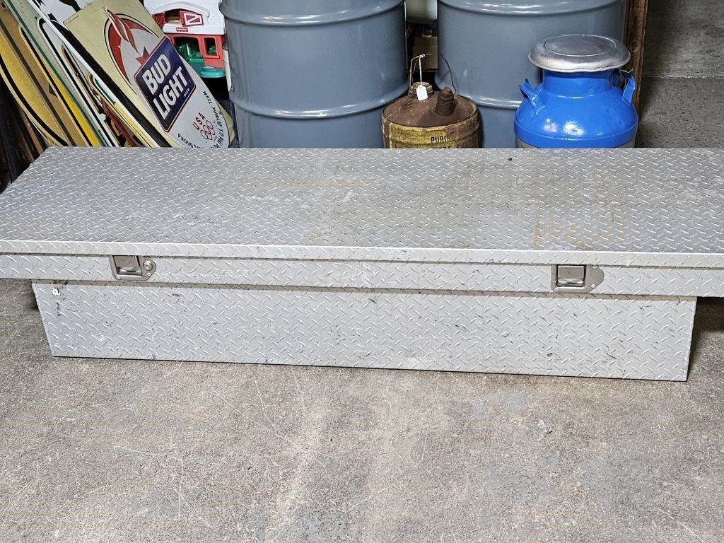 71"  Diamond Plate Truck Bed Tool Bed No Key