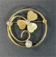 LOVELY 14K YELLOW GOLD AND PEARL BROOCH