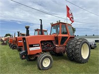 AC 7000 Tractor - Runs & Drives