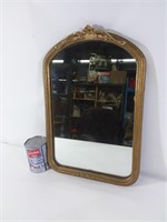Miroir avec cadre doré - Golden frame mirror