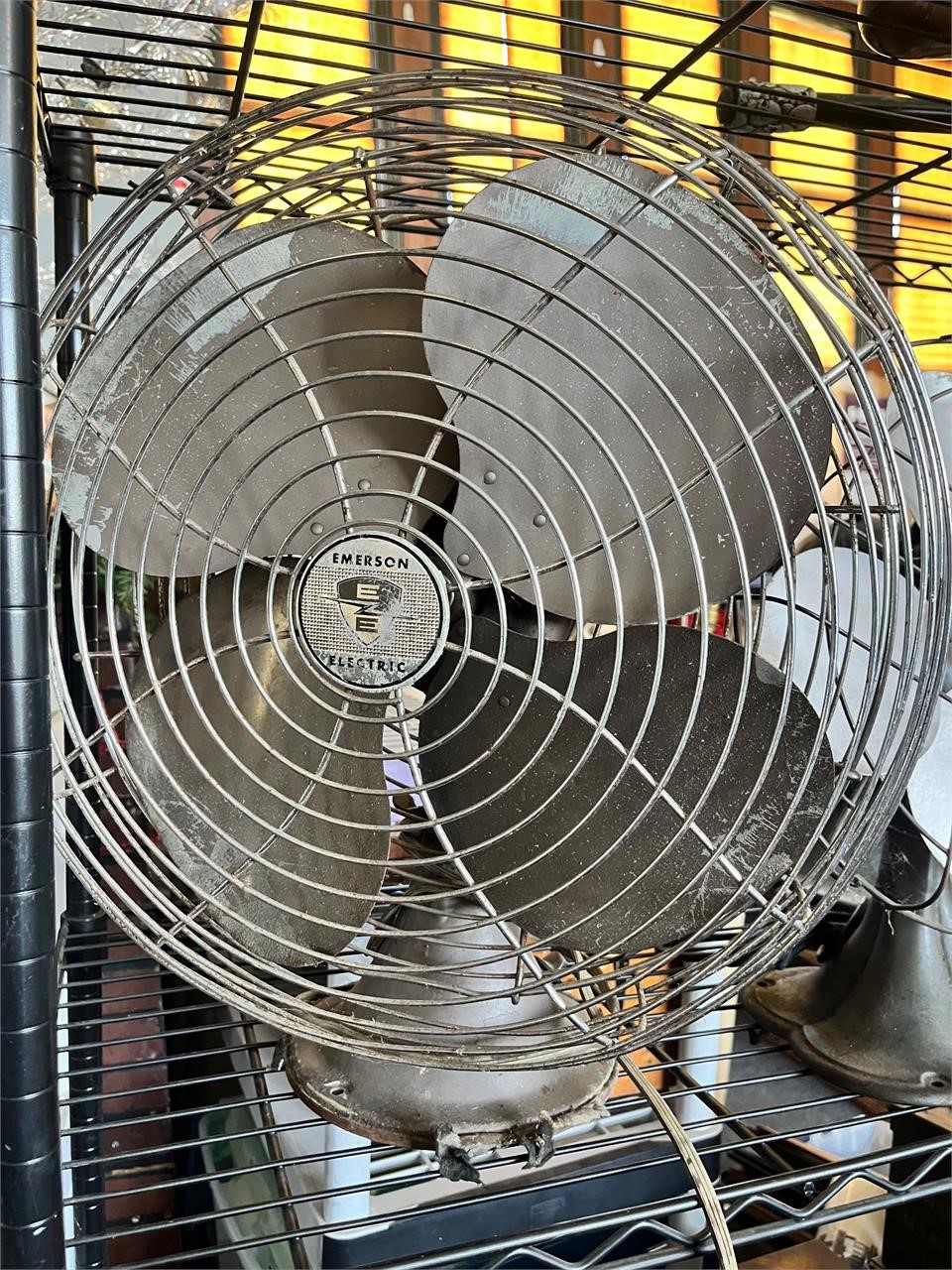 Vintage EMERSON electric fan