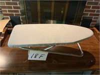 Table top ironing board