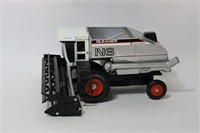 ALLIS-CHALMERS CLEANER N6 COMBINE WITH GRAIN HEAD
