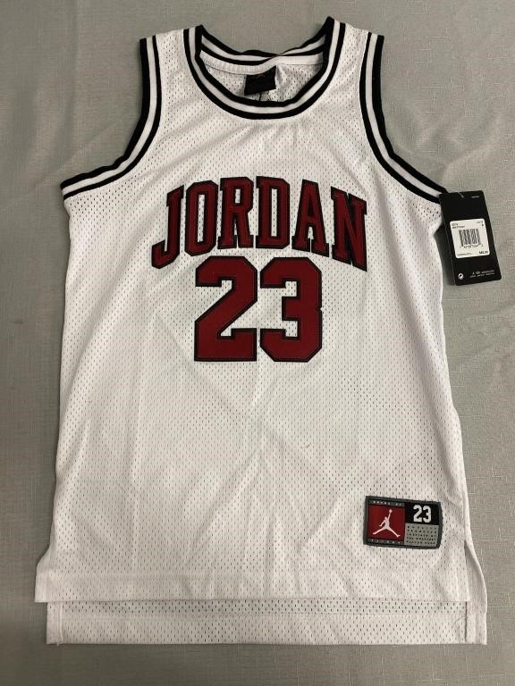 NWT Jordan 23 Boys Jersey Size Small