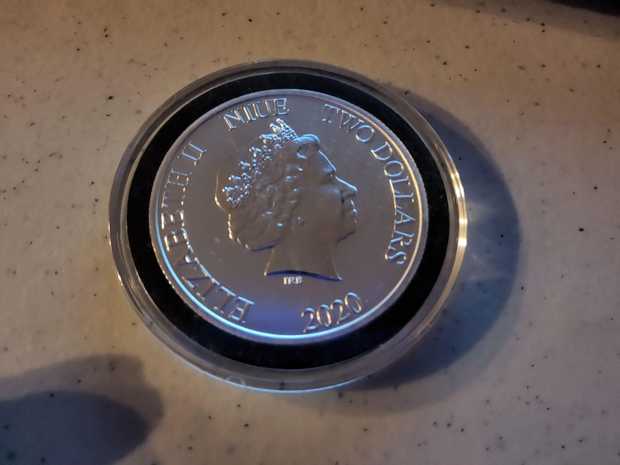 2020 Elizabeth II $2 / Mandalorian silver coin