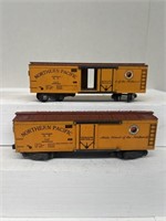 Lionel 647 and 947 Northern Pacific cars