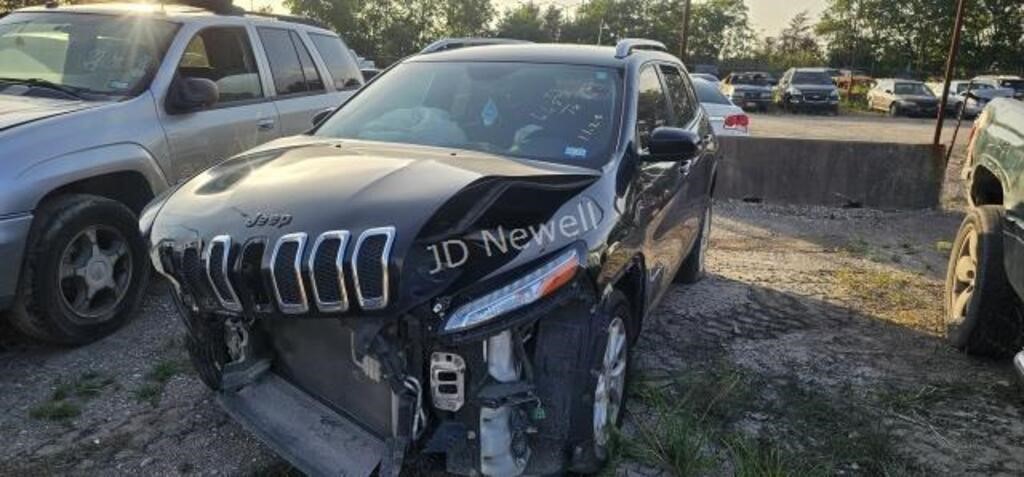 2018 Jeep Cherokee 1C4PJLCB7JD566855 Accident/KEY2