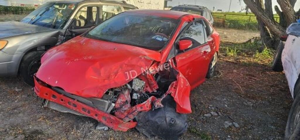 2014 Ford Focus 1FADP3F22EL102175 Accident