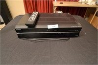 TOSHIBA VHS AND DVD PLAYER