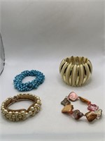 BRACELET LOT