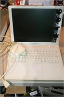 Apple iBook G4 Laptop Computer