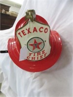 VINTAGE TEXACO FIRE CHIEF HELMET 7"T X 14"W