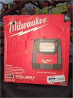 Milwaukee M18 Dual Power Flood Light