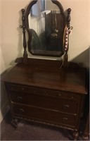 Antique 3 drawer dresser with vanity mirror