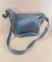 Vtg Coach Black Cross Body Bag