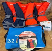 3 Pack of Adult Universal Life Vests (2nd photo)