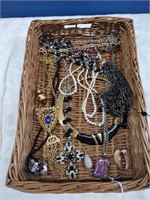 Twelve Costume Jewelry Necklaces in Basket x12