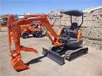 Hitachi AX27U-3 Hydraulic Excavator