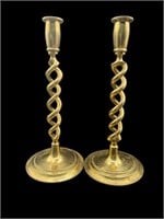 2 Vntage Brass Candle Sticks