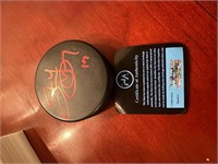 Steve Yzerman Signed Hockey Puck w/COA