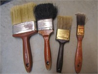 4 Brown Handled Paint Brushes