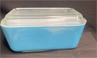 Pyrex 502 w/ribbed Lid 502C Rectangular